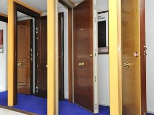 7 aspectos claves que debe tener en cuenta a la hora de comprar una puerta acorazada Fichet