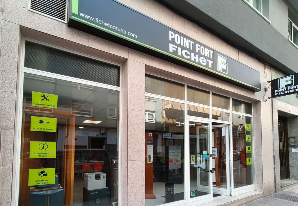 Reparación de cerraduras y puertas de seguridad en A Coruña