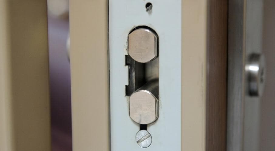 ¿Puerta blindada o acorazada?